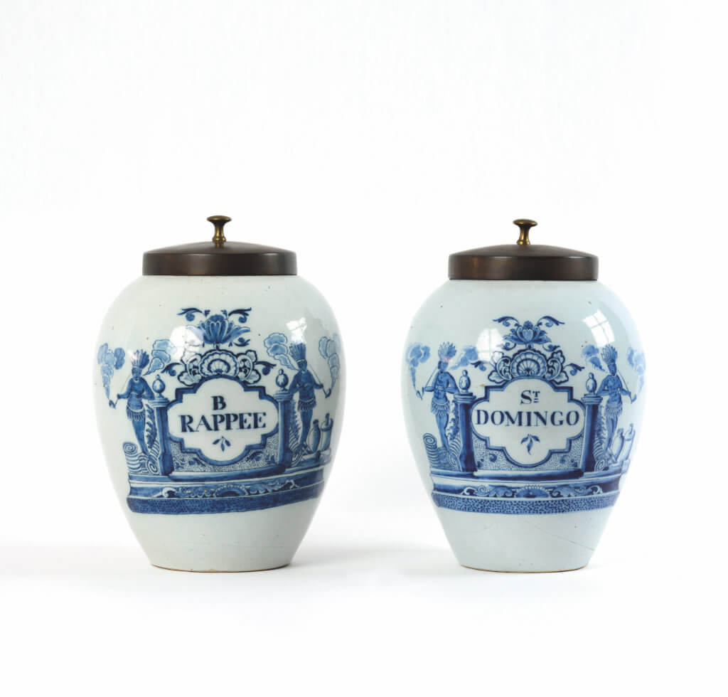 •d2058 Pair Of Blue And White Tobacco Jars With Brass Covers Aronson