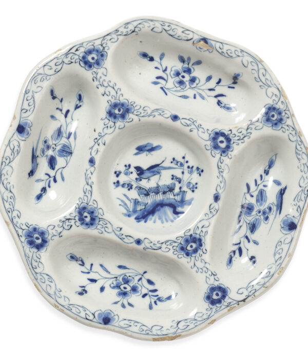 D2344. Blue and White Compartmented Sweetmeat Dish