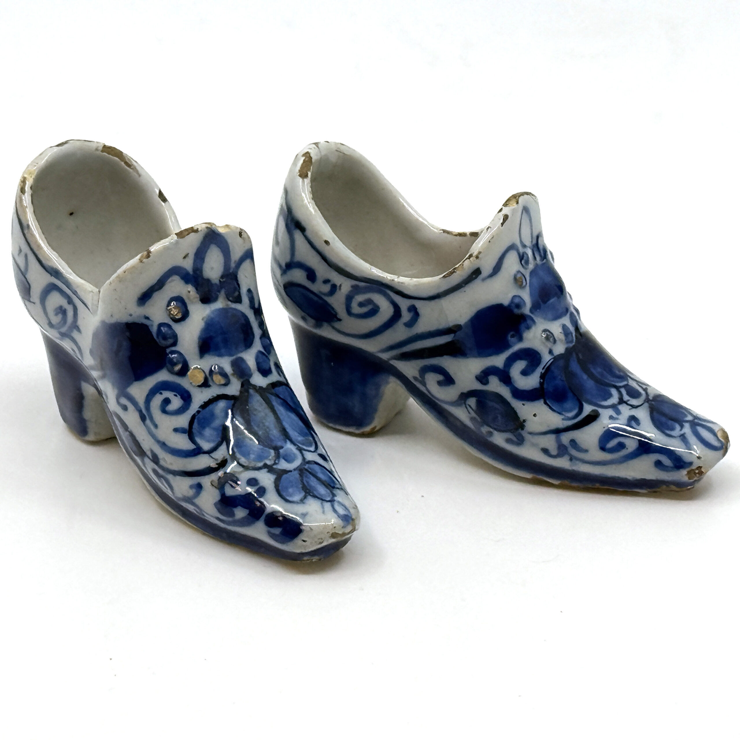 D2168. Pair of Blue and White Models of Shoes Delft, circa 1760